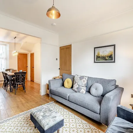 Holiday home Raven House Kendal